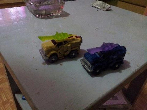 Transformers Prime Cyberverse Images Show First Looks At Fallback, Tailgate, And Skyquake Redecos  (12 of 18)